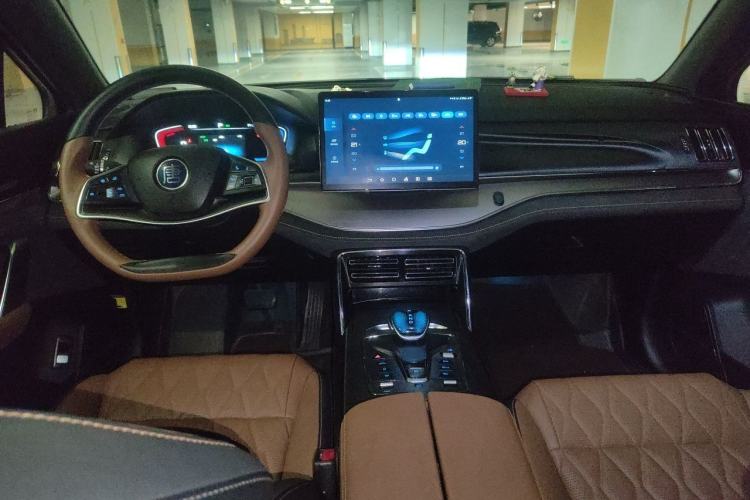 Used BYD Tang New Energy 2021 DM-i 112KM Prestige Model Center Console