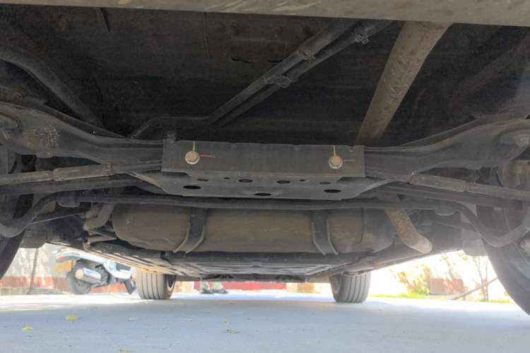 Used BYD Tang New Energy 2021 DM-i 112KM Prestige Model Chassis Rear