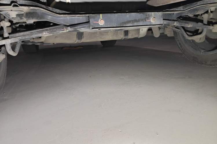 Used BYD Tang New Energy 2021 DM-i 112KM Prestige Model Chassis Rear