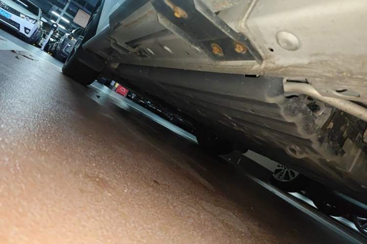 Used BYD Tang New Energy 2021 DM-i 112KM Prestige Model Chassis Rear Left