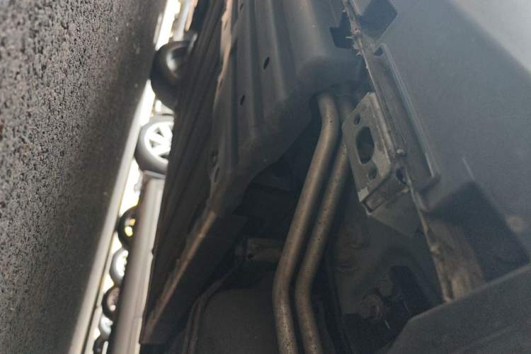 Used BYD Tang New Energy 2021 DM-i 112KM Prestige Model Chassis Rear Left