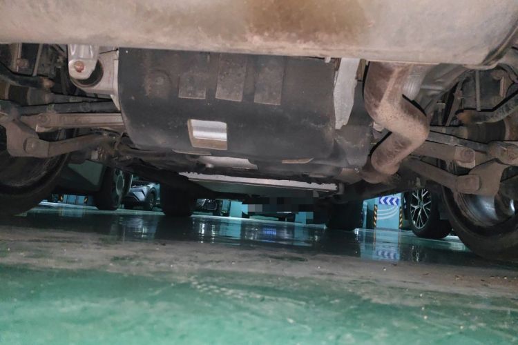 Used BYD Tang New Energy 2021 DM 2.0T Four-Wheel Drive High-Performance Flagship Model Chassis Rear