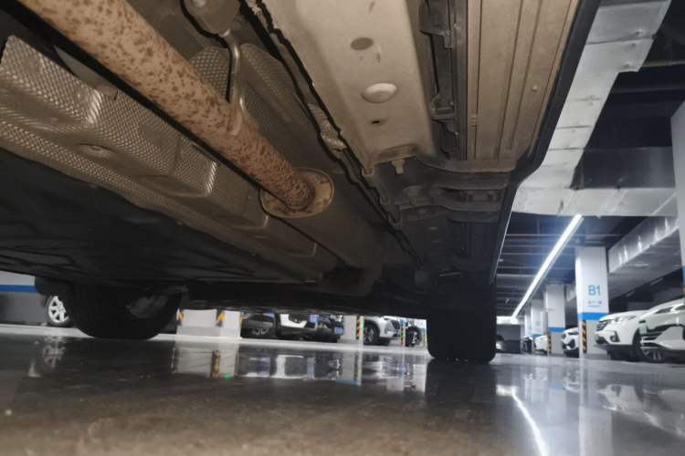 Used BYD Tang New Energy 2021 DM-i 112KM Prestige Model Chassis Rear Right