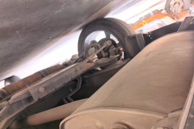 Used BYD Tang New Energy 2021 DM-i 112KM Prestige Model Chassis Rear Right