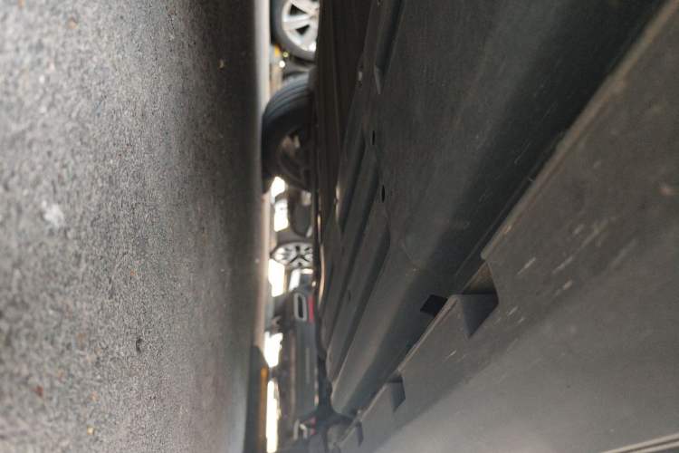 Used BYD Tang New Energy 2021 DM-i 112KM Prestige Model Chassis Rear Right