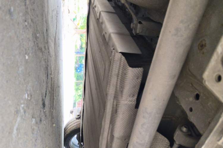 Used BYD Tang New Energy 2021 DM-i 112KM Prestige Model Chassis Rear Right