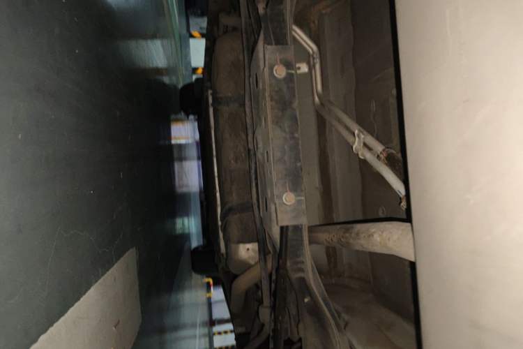 Used BYD Tang New Energy 2021 DM-i 112KM Prestige Model Chassis Rear