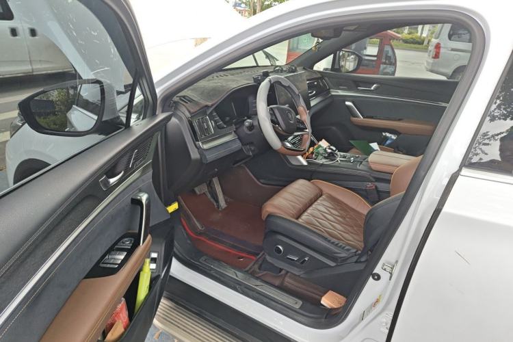 Used BYD Tang New Energy 2021 DM 2.0T Four-Wheel Drive High-Performance Flagship Model Driver Seat