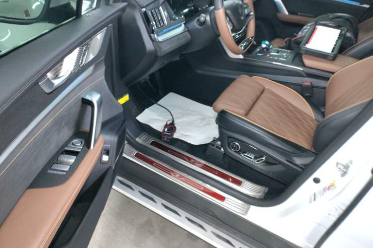 Used BYD Tang New Energy 2021 DM-i 112KM Prestige Model Driver Seat