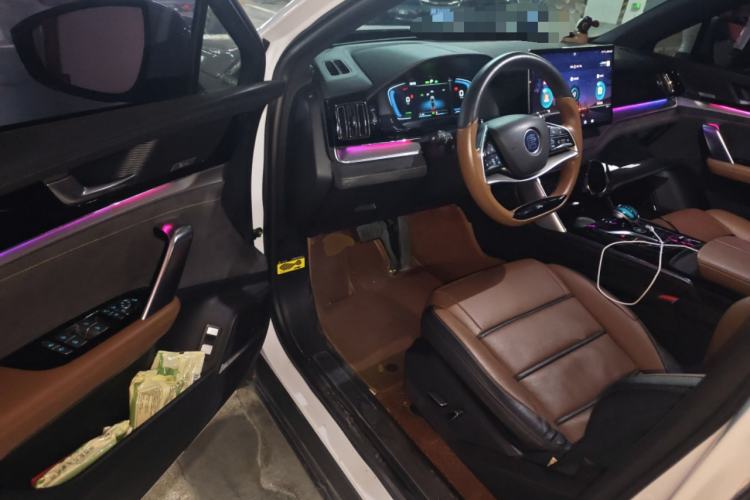 Used BYD Tang New Energy 2021 DM 2.0T Four-Wheel Drive Performance Edition Prestige Model Driver Seat