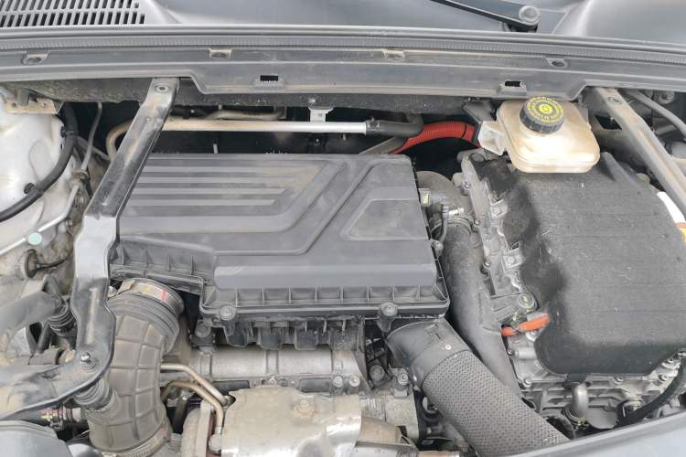 Used BYD Tang New Energy 2021 DM-i 112KM Prestige Model Engine Bay