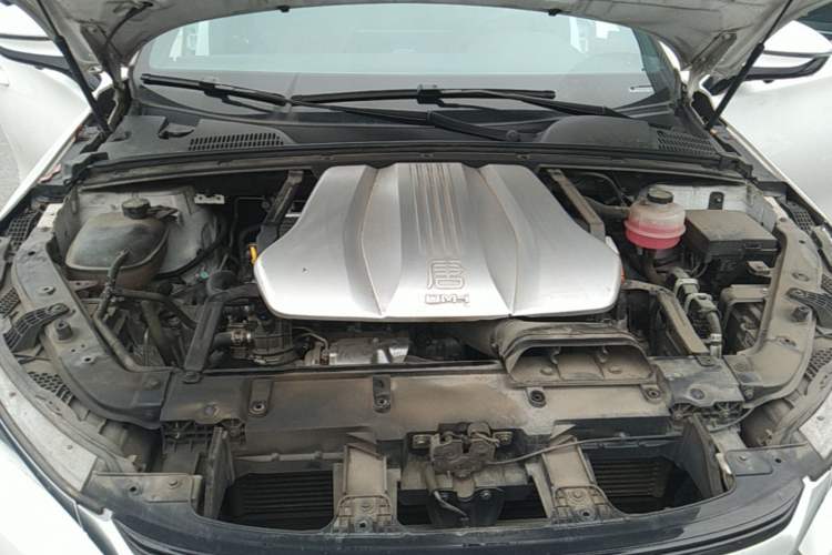 Used BYD Tang New Energy 2021 DM-i 112KM Prestige Model Engine Bay
