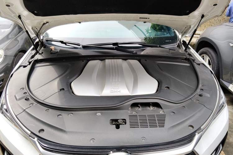 Used BYD Tang New Energy 2021 DM-i 112KM Prestige Model Engine Bay