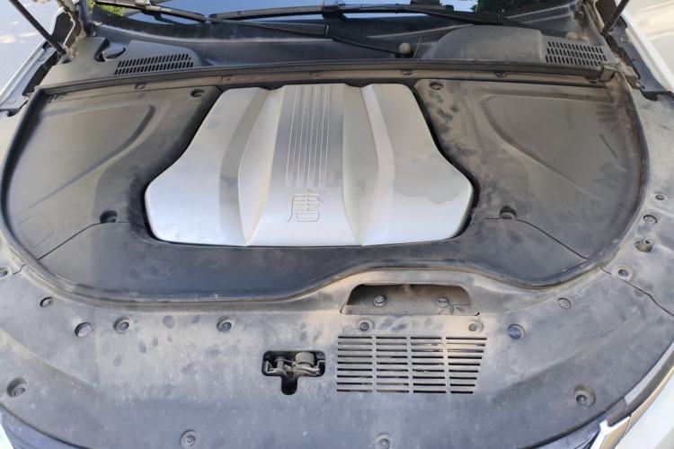 Used BYD Tang New Energy 2021 DM 2.0T Four-Wheel Drive High-Performance Flagship Model Engine Bay