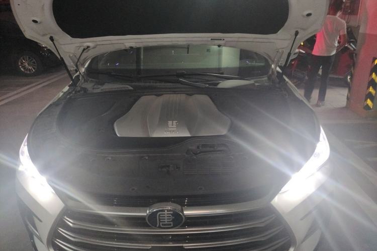Used BYD Tang New Energy 2021 DM-i 112KM Prestige Model Engine Bay