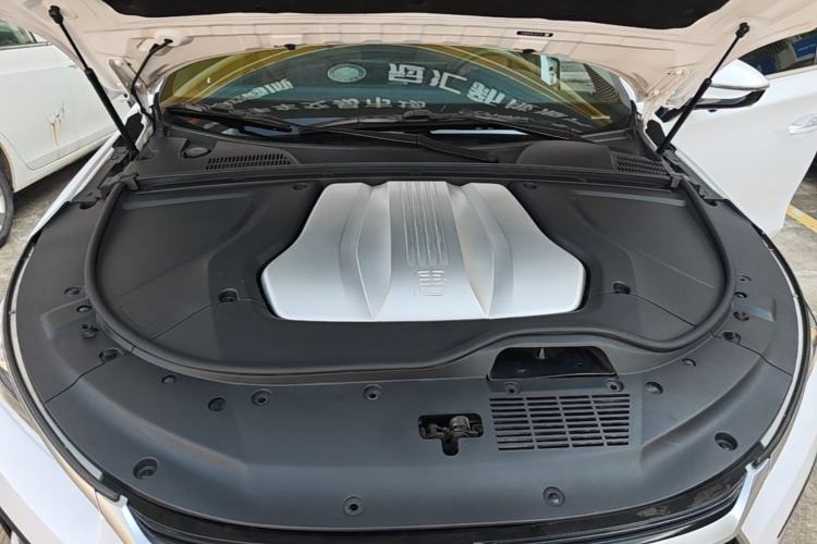 Used BYD Tang New Energy 2021 DM 2.0T Four-Wheel Drive High-Performance Flagship Model Engine Bay