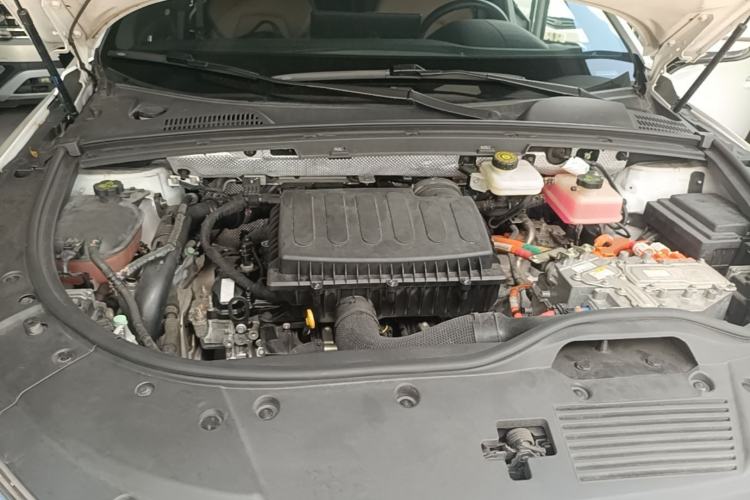 Used BYD Tang New Energy 2021 DM 2.0T Four-Wheel Drive High-Performance Luxury Model Engine Bay