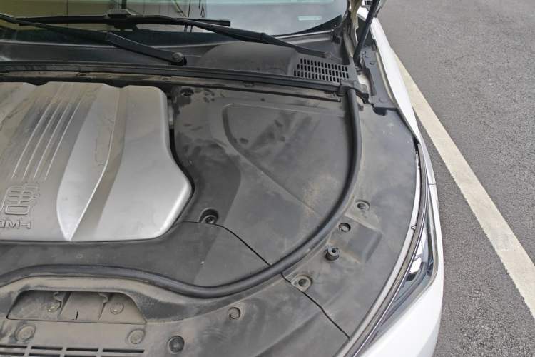 Used BYD Tang New Energy 2021 DM-i 112KM Prestige Model Engine Bay Left