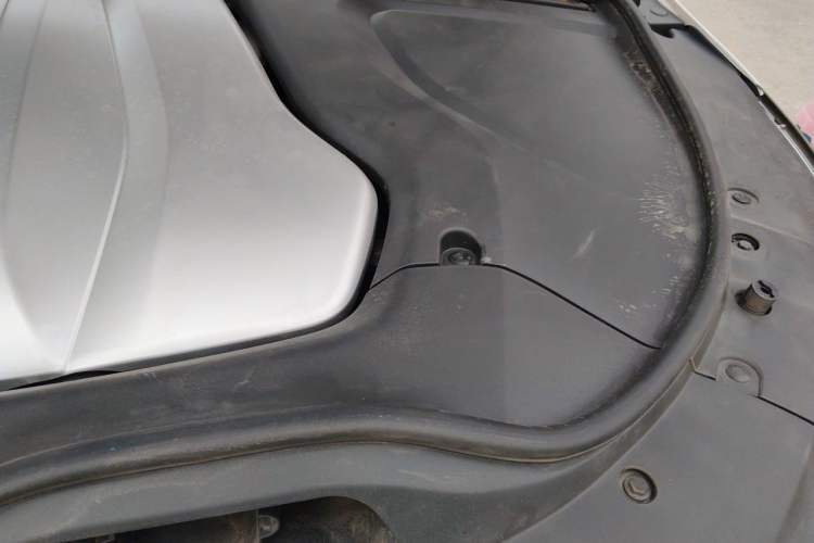 Used BYD Tang New Energy 2021 DM-i 112KM Prestige Model Engine Bay Left