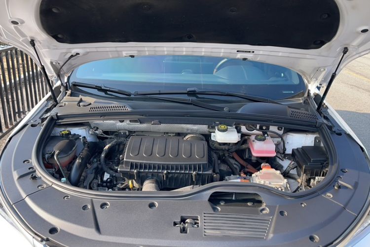 Used BYD Tang New Energy 2021 DM 2.0T Four-Wheel Drive Performance Edition Prestige Model Engine Bay