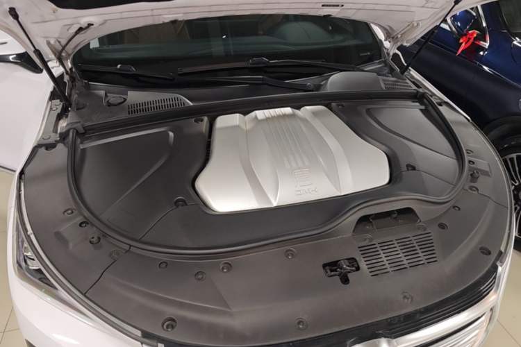 Used BYD Tang New Energy 2021 DM-i 112KM Prestige Model Engine Bay
