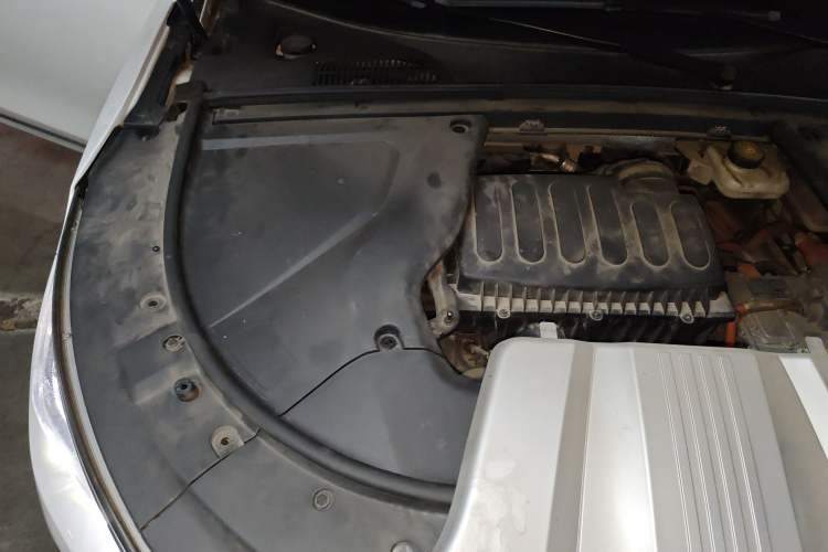 Used BYD Tang New Energy 2021 DM 2.0T Four-Wheel Drive Performance Edition Prestige Model Engine Bay Right