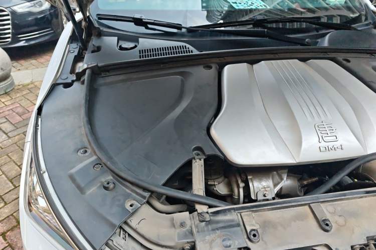 Used BYD Tang New Energy 2021 DM-i 112KM Prestige Model Engine Bay Right