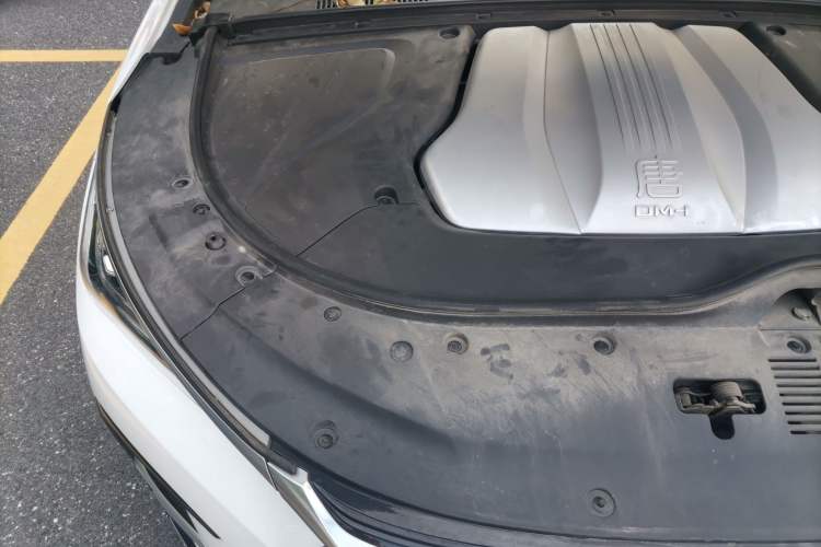 Used BYD Tang New Energy 2021 DM-i 112KM Prestige Model Engine Bay Right