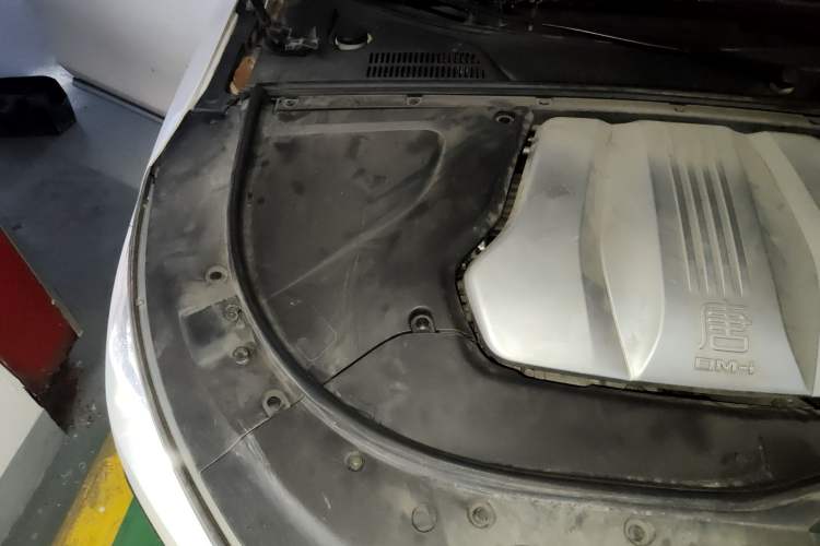 Used BYD Tang New Energy 2021 DM-i 112KM Prestige Model Engine Bay Right