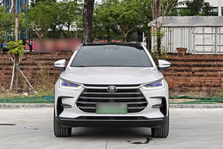 Used BYD Tang New Energy 2021 DM 2.0T Four-Wheel Drive High-Performance Luxury Model Exterior 1