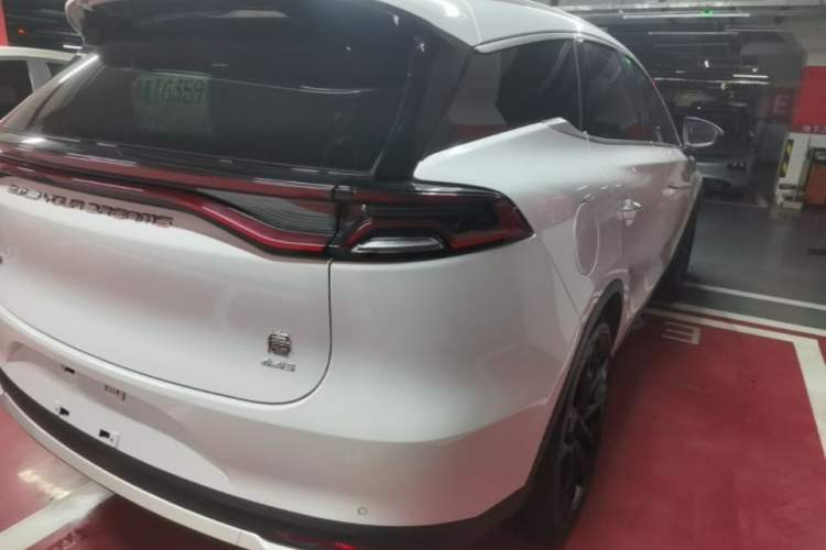 Used BYD Tang New Energy 2021 EV Four-Wheel Drive High-Performance Flagship Model Exterior 3