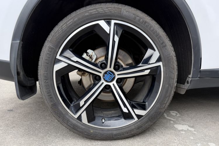 Used BYD Tang New Energy 2021 DM-i 112KM Prestige Model Exterior 4