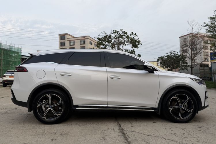 Used BYD Tang New Energy 2021 DM-i 112KM Prestige Model Exterior 4
