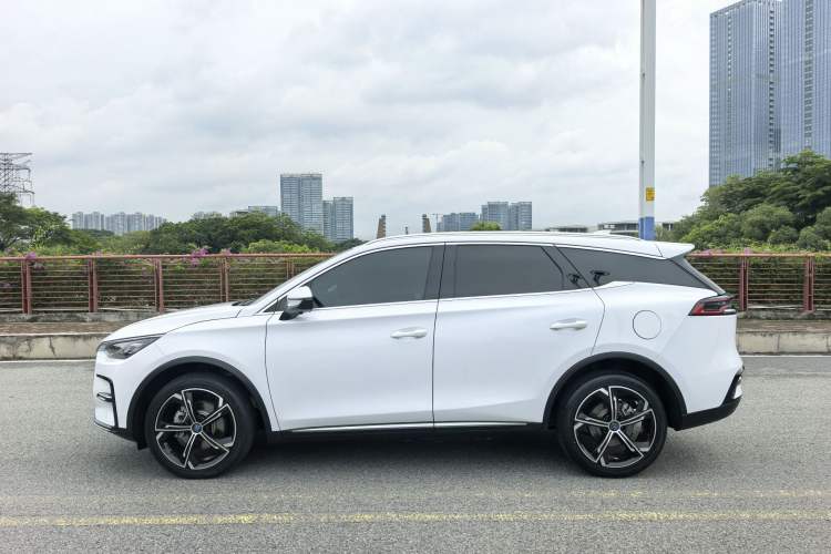 Used BYD Tang New Energy 2021 DM-i 112KM Prestige Model Exterior 9