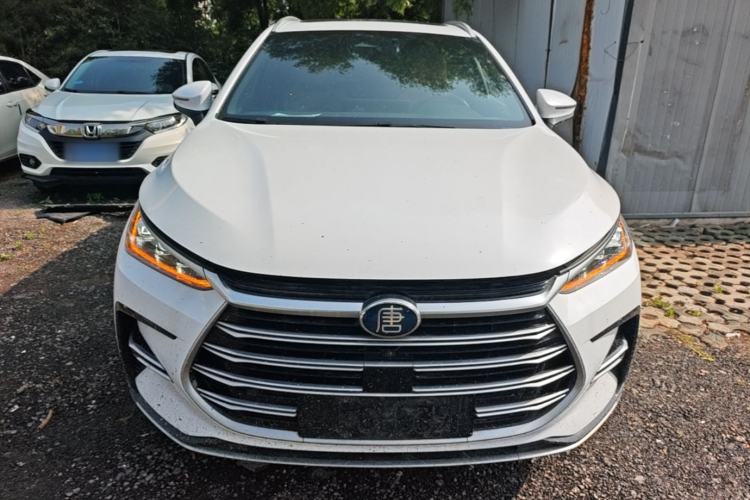 Used BYD Tang New Energy 2021 DM-i 112KM Prestige Model Front