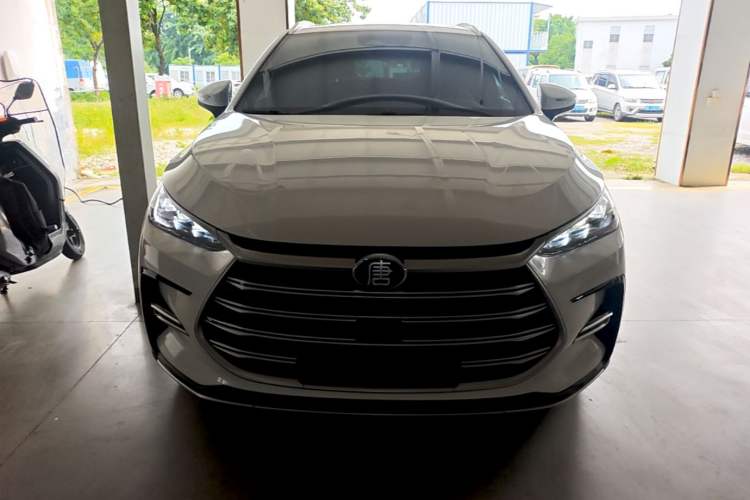 Used BYD Tang New Energy 2021 DM-i 112KM Prestige Model Front