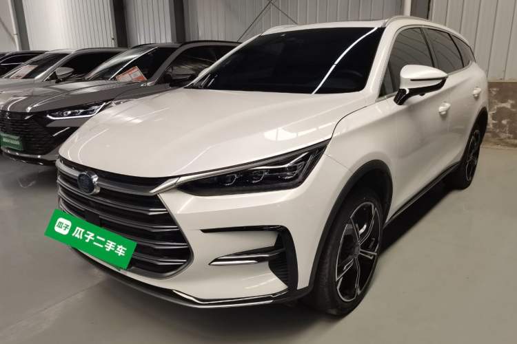 Used BYD Tang New Energy 2021 DM-i 112KM Prestige Model Front Left 45 Deg