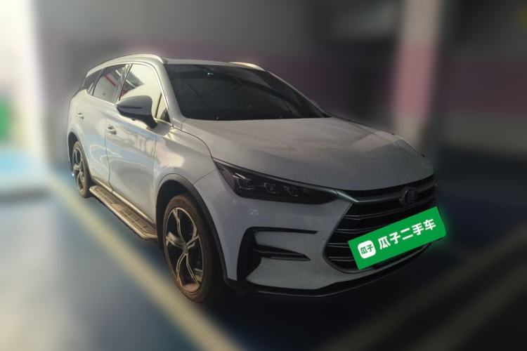 Used BYD Tang New Energy 2021 DM-i 112KM Prestige Model Front Right 45 Deg