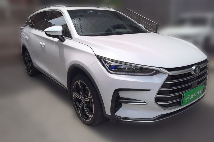 Used BYD Tang New Energy 2021 DM-i 112KM Prestige Model Front Right 45 Deg
