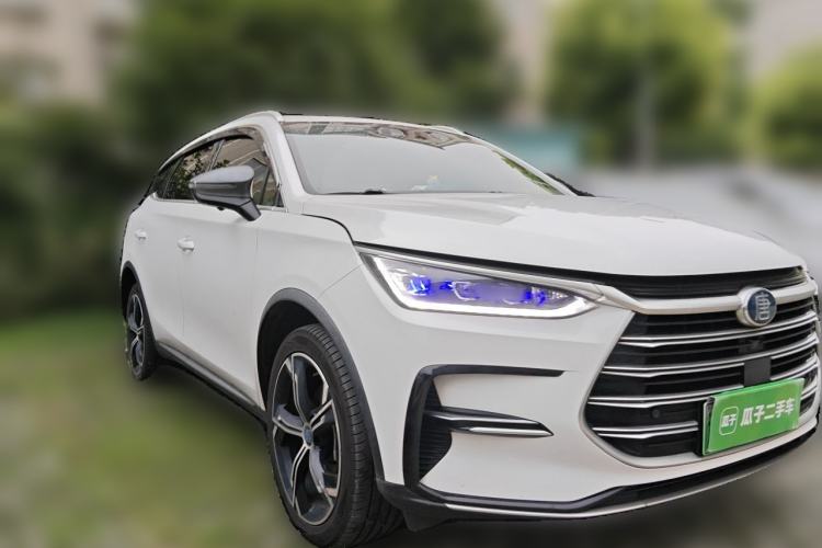 Used BYD Tang New Energy 2021 DM-i 112KM Prestige Model Front Right 45 Deg