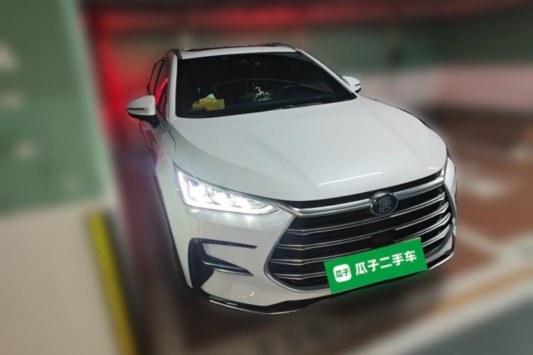 Used BYD Tang New Energy 2021 DM-i 112KM Prestige Model Front Right 45 Deg
