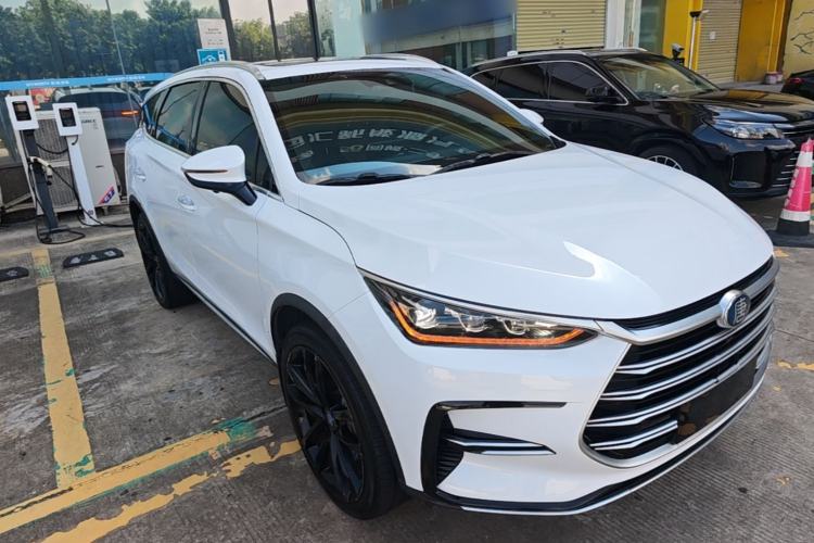 Used BYD Tang New Energy 2021 DM 2.0T Four-Wheel Drive High-Performance Flagship Model Front Right 45 Deg