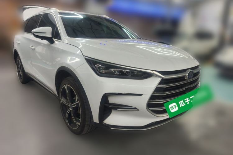 Used BYD Tang New Energy 2021 DM-i 112KM Prestige Model Front Right 45 Deg