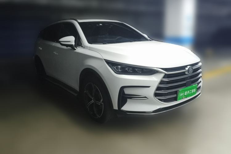 Used BYD Tang New Energy 2021 DM-i 112KM Prestige Model Front Right 45 Deg