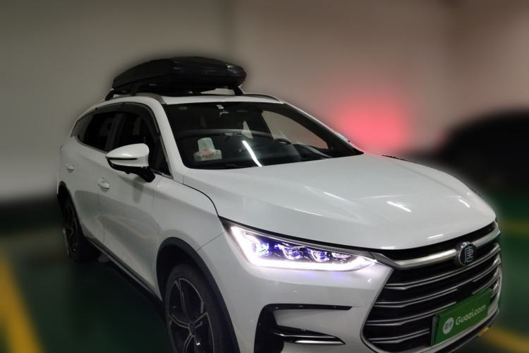 Used BYD Tang New Energy 2021 DM-i 112KM Prestige Model Front Right 45 Deg