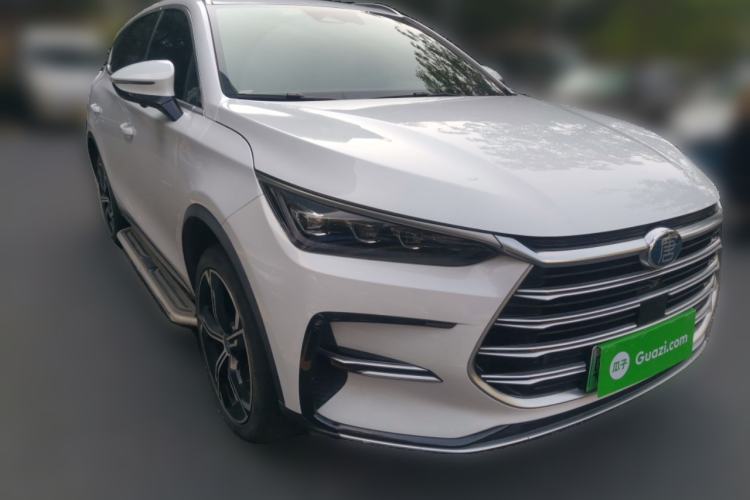 Used BYD Tang New Energy 2021 DM-i 112KM Prestige Model Front Right 45 Deg