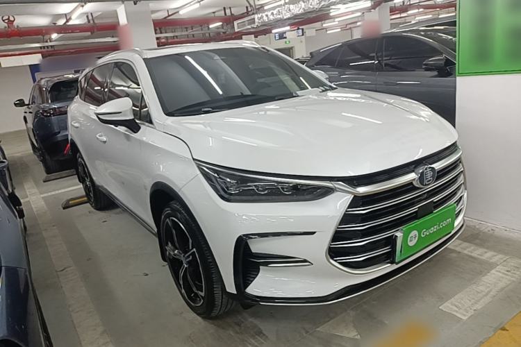 Used BYD Tang New Energy 2021 DM-i 112KM Prestige Model Front Right 45 Deg