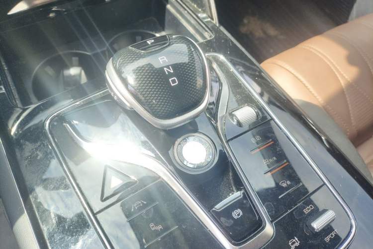 Used BYD Tang New Energy 2021 DM 2.0T Four-Wheel Drive High-Performance Flagship Model Gear Lever
