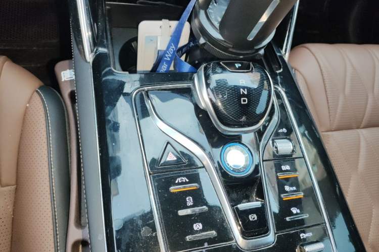Used BYD Tang New Energy 2021 DM-i 112KM Prestige Model Gear Lever