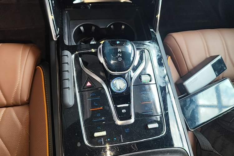 Used BYD Tang New Energy 2021 DM-i 112KM Prestige Model Gear Lever